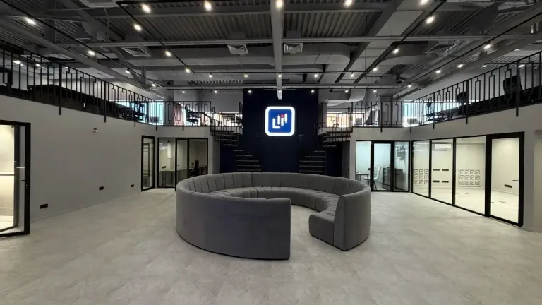 Пространство для общения в дилинге Lite-Invest